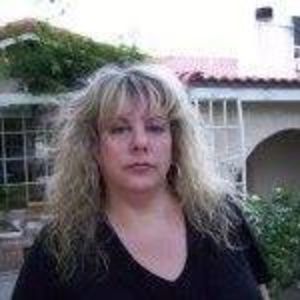 Meet your Posher, Lori